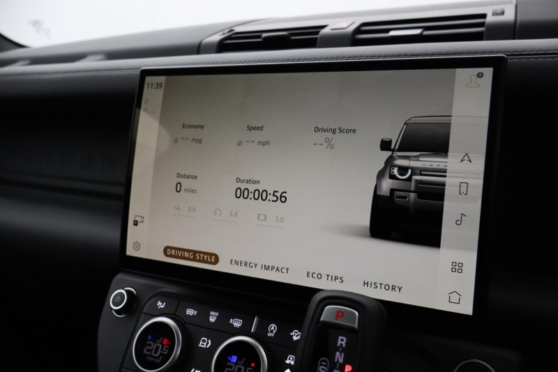  LAND ROVER DEFENDER 3.0 D250 X-Dynamic HSE 110 5dr Auto [7 Seat] 5326004