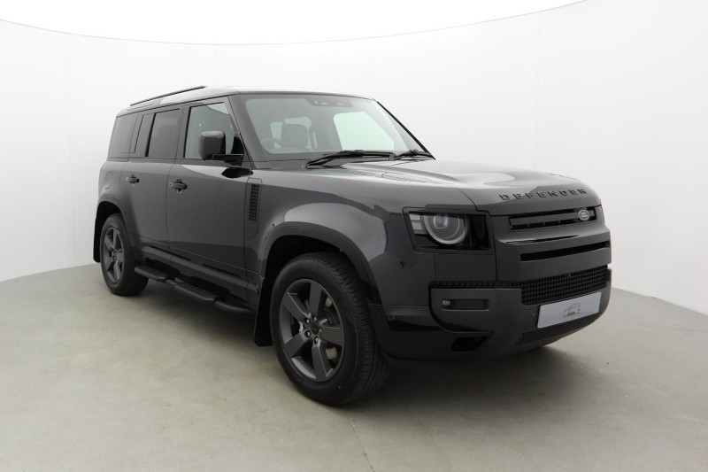  LAND ROVER DEFENDER 3.0 D250 X-Dynamic HSE 110 5dr Auto [7 Seat]