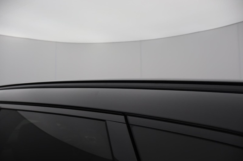  LAND ROVER RANGE ROVER VELAR 2.0 D200 MHEV Dynamic SE 5dr Auto 5326037