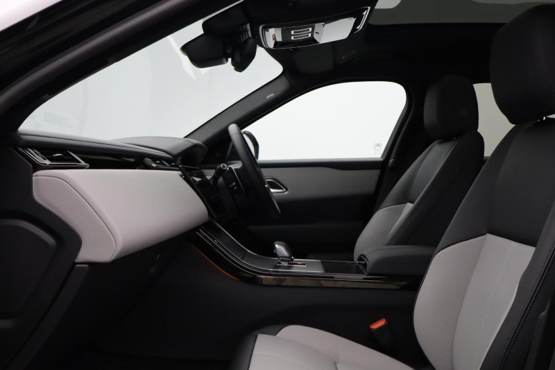  LAND ROVER RANGE ROVER VELAR 2.0 D200 MHEV Dynamic SE 5dr Auto 5326040