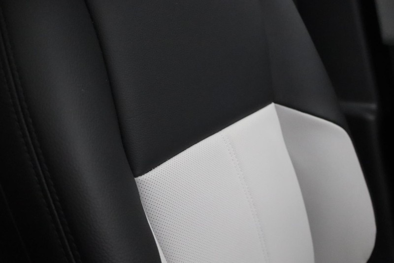  LAND ROVER RANGE ROVER VELAR 2.0 D200 MHEV Dynamic SE 5dr Auto 5326072