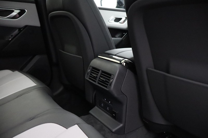  LAND ROVER RANGE ROVER VELAR 2.0 D200 MHEV Dynamic SE 5dr Auto 5326045