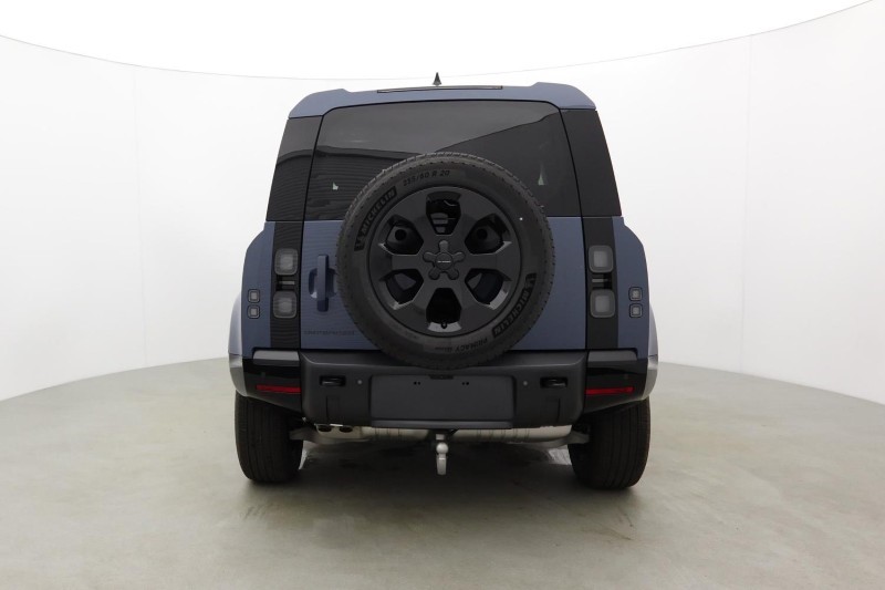  LAND ROVER DEFENDER 3.0 D250 X-Dynamic SE 90 3dr Auto 5550568