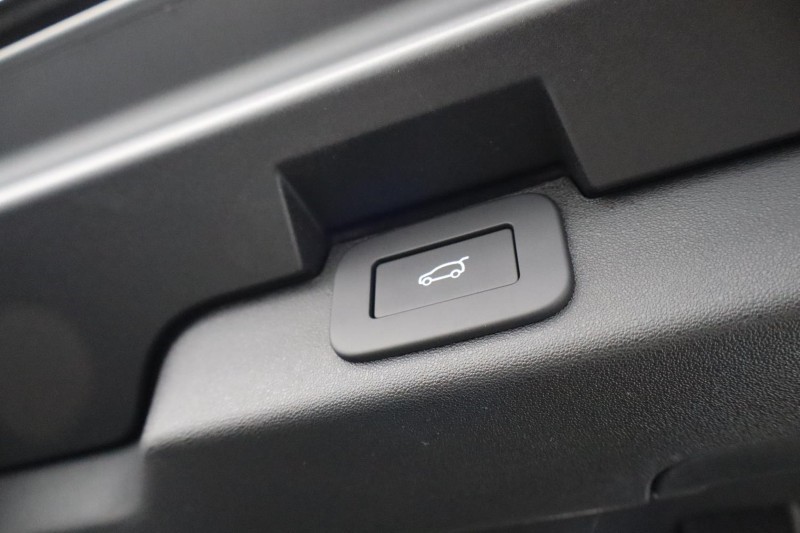  LAND ROVER DISCOVERY 3.0 D350 Dynamic HSE 5dr Auto 5325778