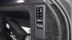 LAND ROVER RANGE ROVER 4.4 P615 V8 SV 4dr Auto 5519185