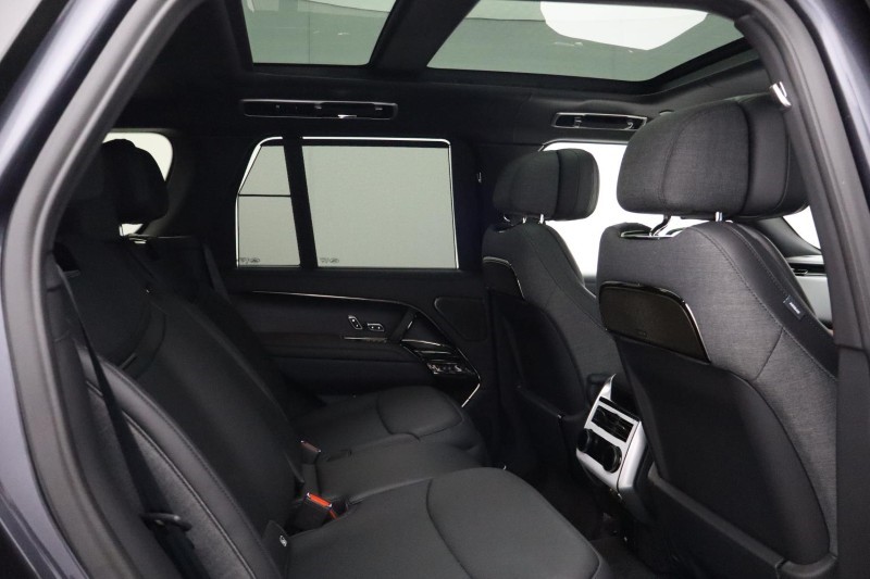  LAND ROVER RANGE ROVER 4.4 P615 V8 SV 4dr Auto 5519199
