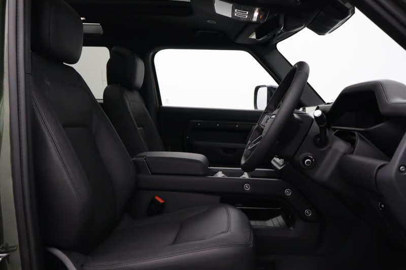  LAND ROVER DEFENDER 3.0 D350 X-Dynamic HSE 90 3dr Auto 5432906