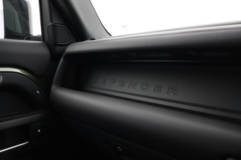  LAND ROVER DEFENDER 3.0 D350 X-Dynamic HSE 90 3dr Auto 5432946