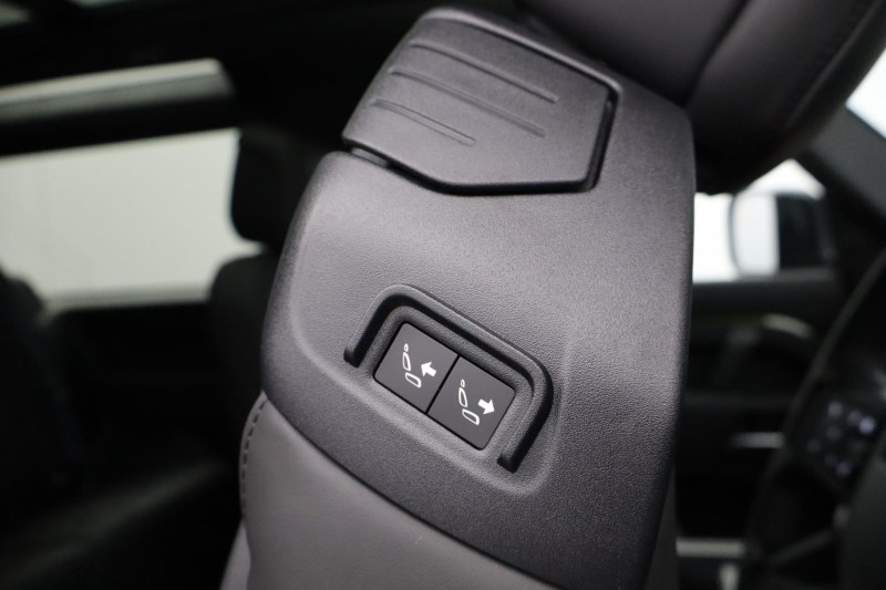  LAND ROVER DEFENDER 3.0 D350 X-Dynamic HSE 90 3dr Auto 5432909