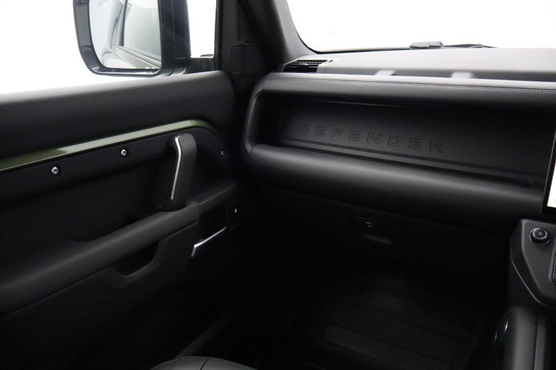  LAND ROVER DEFENDER 3.0 D350 X-Dynamic HSE 90 3dr Auto 5432923