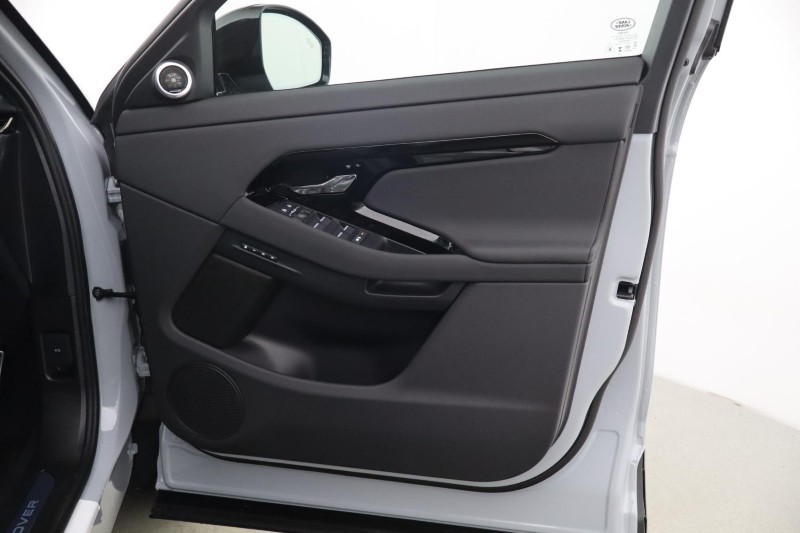  LAND ROVER RANGE ROVER EVOQUE 2.0 D200 Dynamic SE 5dr Auto 5272098