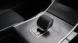 LAND ROVER RANGE ROVER EVOQUE 2.0 D200 Hoxton Edition 5dr Auto 5609309