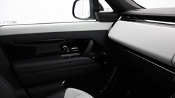 LAND ROVER RANGE ROVER SPORT 4.4 P635 V8 SV Ultimate Edition 5dr Auto 5350549