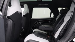 LAND ROVER RANGE ROVER SPORT 4.4 P635 V8 SV Ultimate Edition 5dr Auto 5350500