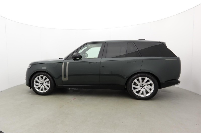 LAND ROVER RANGE ROVER 3.0 D300 SE 4dr Auto 5489342