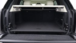 LAND ROVER RANGE ROVER 3.0 D300 SE 4dr Auto 5489353