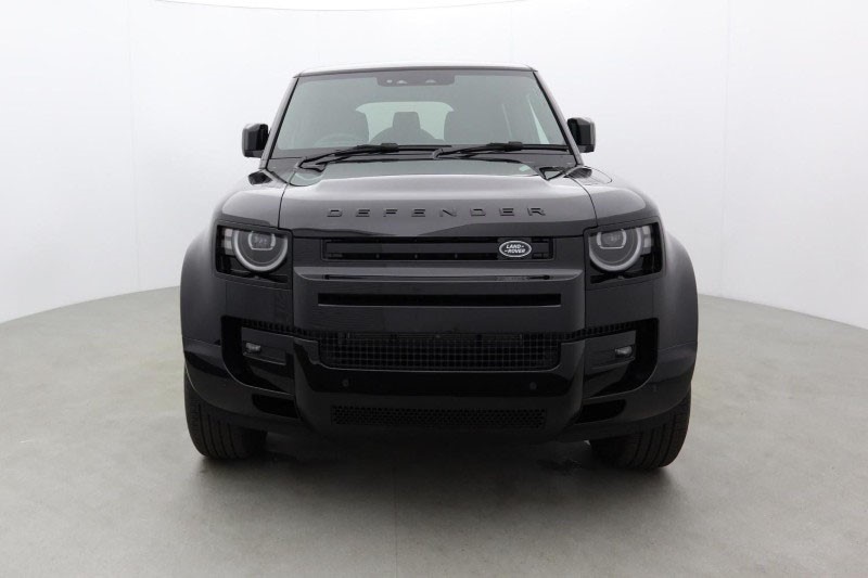  LAND ROVER DEFENDER 3.0 D250 X-Dynamic SE 110 5dr Auto [7 Seat] 5608440
