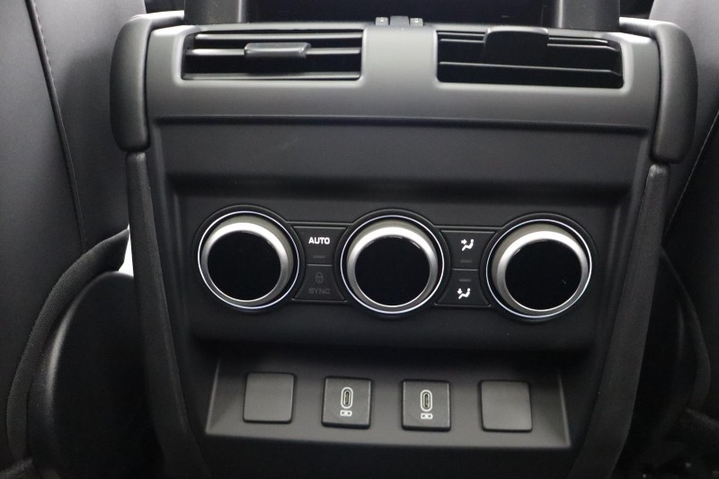  LAND ROVER DEFENDER 3.0 D250 X-Dynamic SE 110 5dr Auto [7 Seat] 5608340
