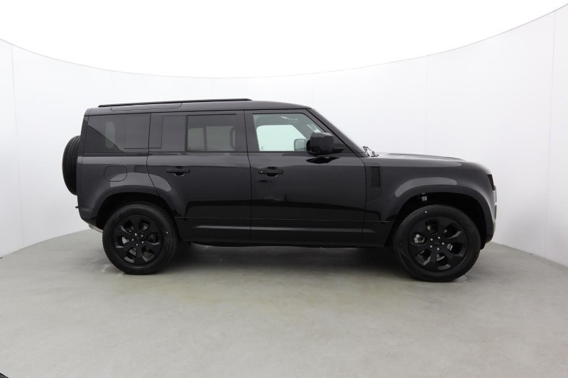  LAND ROVER DEFENDER 3.0 D250 X-Dynamic SE 110 5dr Auto [7 Seat] 5608296
