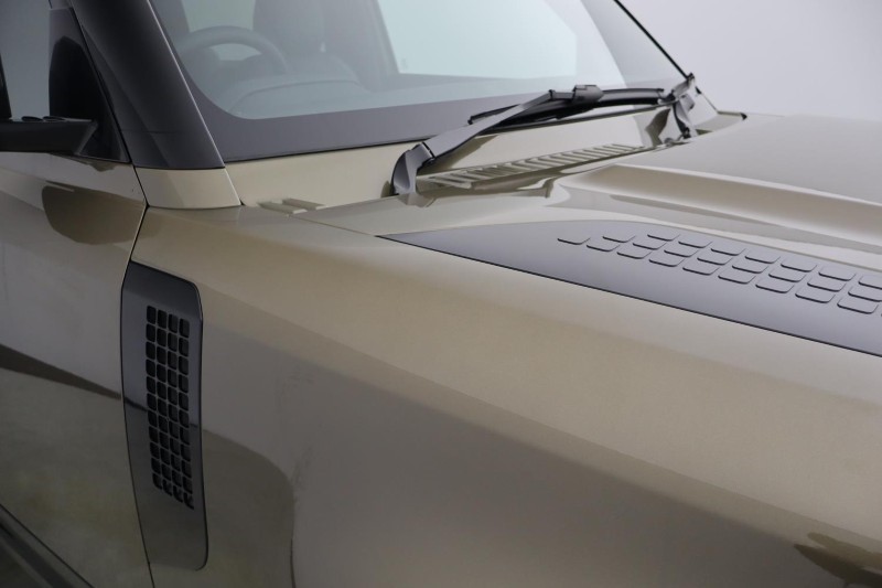 LAND ROVER DEFENDER 3.0 D250 X-Dynamic SE 90 3dr Auto 5969415
