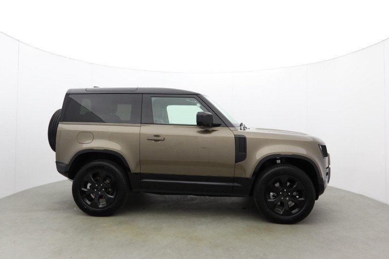 LAND ROVER DEFENDER 3.0 D250 X-Dynamic SE 90 3dr Auto 5969357