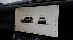 LAND ROVER DEFENDER 3.0 D250 X-Dynamic SE 90 3dr Auto 5969399