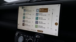 LAND ROVER DEFENDER 3.0 D250 X-Dynamic SE 90 3dr Auto 5969394