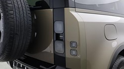 LAND ROVER DEFENDER 3.0 D250 X-Dynamic SE 90 3dr Auto 5969361