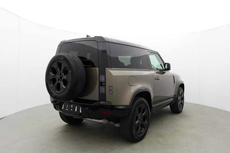 LAND ROVER DEFENDER 3.0 D250 X-Dynamic SE 90 3dr Auto 5969359