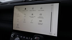 LAND ROVER DEFENDER 3.0 D250 X-Dynamic SE 90 3dr Auto 5969400