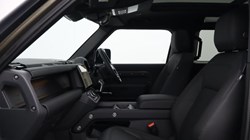 LAND ROVER DEFENDER 3.0 D250 X-Dynamic SE 90 3dr Auto 5969370