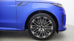 LAND ROVER RANGE ROVER SPORT 4.4 P635 V8 SV Ultimate Edition 5dr Auto 5683614