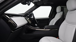 LAND ROVER RANGE ROVER SPORT 3.0 D300 Autobiography 5dr Auto 5655218