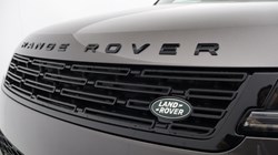 LAND ROVER RANGE ROVER SPORT 3.0 D300 Autobiography 5dr Auto 5655280