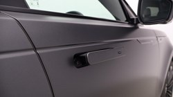 LAND ROVER RANGE ROVER VELAR 3.0 D300 MHEV Belgravia Edition Satin 5dr Auto 5599398
