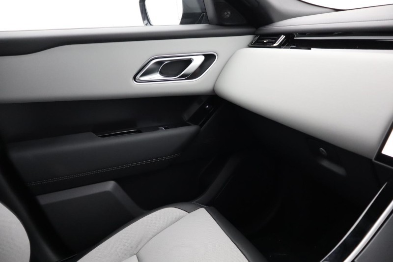  LAND ROVER RANGE ROVER VELAR 3.0 D300 MHEV Belgravia Edition Satin 5dr Auto 5599434