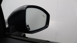 LAND ROVER RANGE ROVER VELAR 3.0 D300 MHEV Belgravia Edition Satin 5dr Auto 5599415