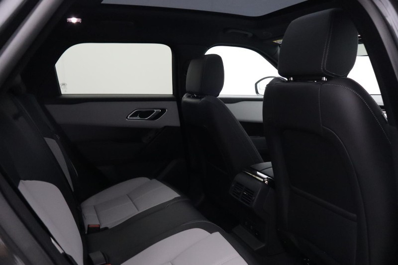  LAND ROVER RANGE ROVER VELAR 3.0 D300 MHEV Belgravia Edition Satin 5dr Auto 5599397