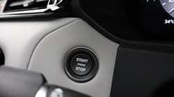 LAND ROVER RANGE ROVER VELAR 3.0 D300 MHEV Belgravia Edition Satin 5dr Auto 5599443