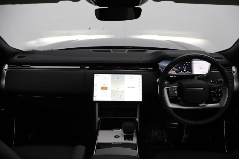  LAND ROVER RANGE ROVER 3.0 P460e SE 4dr Auto 5592030