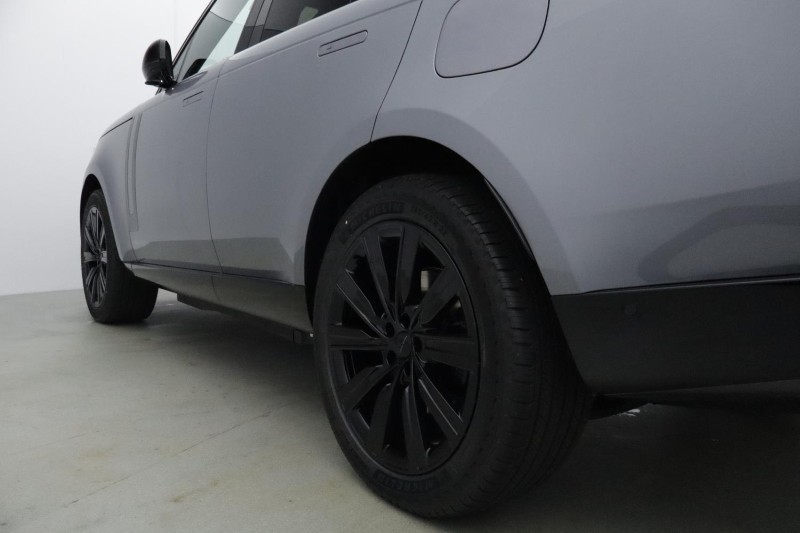  LAND ROVER RANGE ROVER 3.0 P460e SE 4dr Auto 5591771