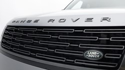 LAND ROVER RANGE ROVER 3.0 P460e SE 4dr Auto 5591790