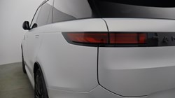 LAND ROVER RANGE ROVER SPORT 4.4 P635 V8 SV Ultimate Edition 5dr Auto 5739019