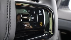 LAND ROVER RANGE ROVER SPORT 4.4 P635 V8 SV Ultimate Edition 5dr Auto 5739078