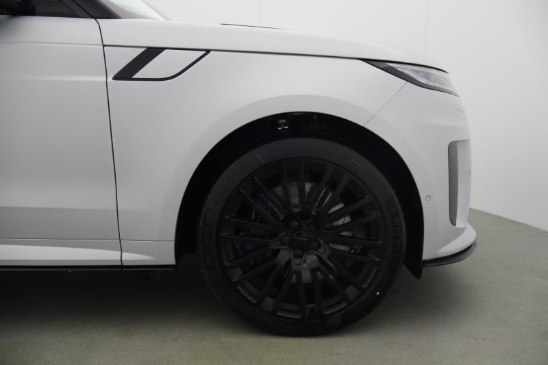  LAND ROVER RANGE ROVER SPORT 4.4 P635 V8 SV Ultimate Edition 5dr Auto 5739037