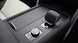 LAND ROVER DISCOVERY 3.0 D350 Dynamic HSE 5dr Auto 5659851