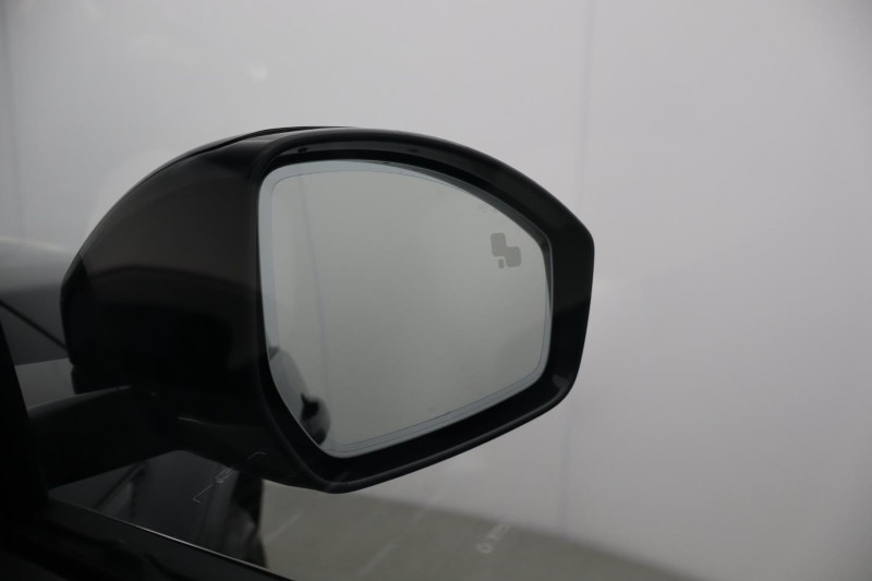  LAND ROVER DISCOVERY SPORT 2.0 D200 Metropolitan 5dr Auto [7 Seat] 5614495