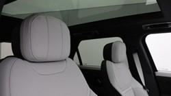 LAND ROVER RANGE ROVER SPORT 3.0 D250 Battersea Edition 5dr Auto 5656007