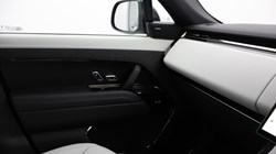 LAND ROVER RANGE ROVER SPORT 3.0 D250 Battersea Edition 5dr Auto 5656023