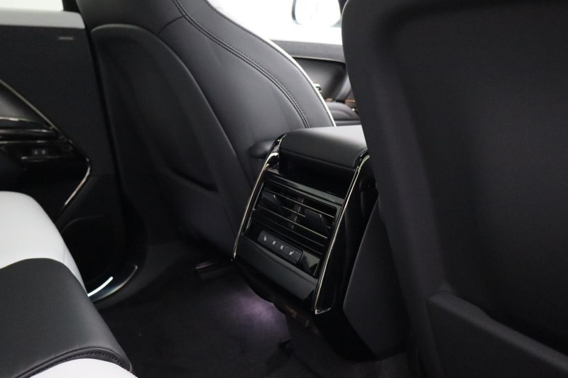  LAND ROVER RANGE ROVER SPORT 3.0 D300 Dynamic SE 5dr Auto 5938092